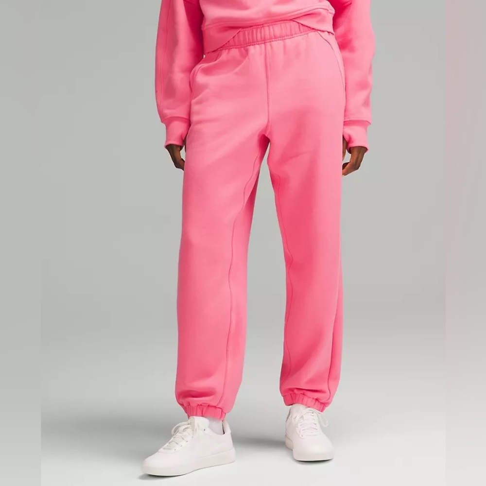 Lululemon Scuba Mid-Rise Oversized Jogger Regular XXS Pink